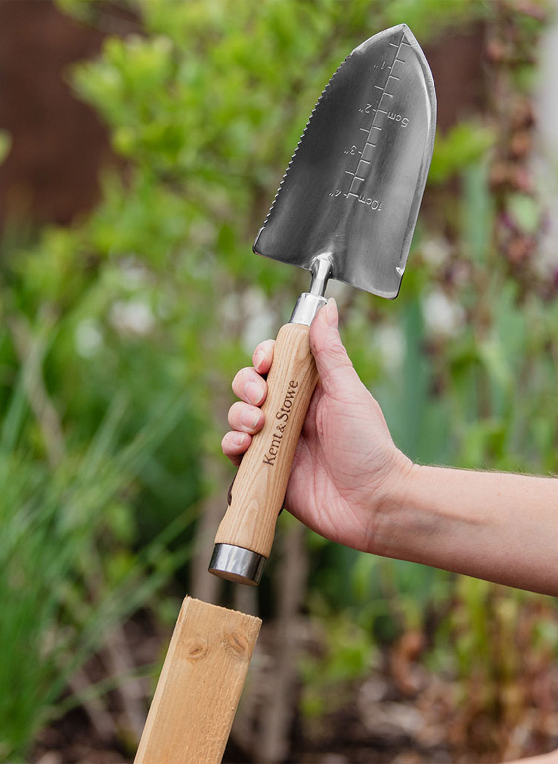 files/kentandstowethecapabilitytrowel_westland_70100190_0050_a_lifestyle.jpg